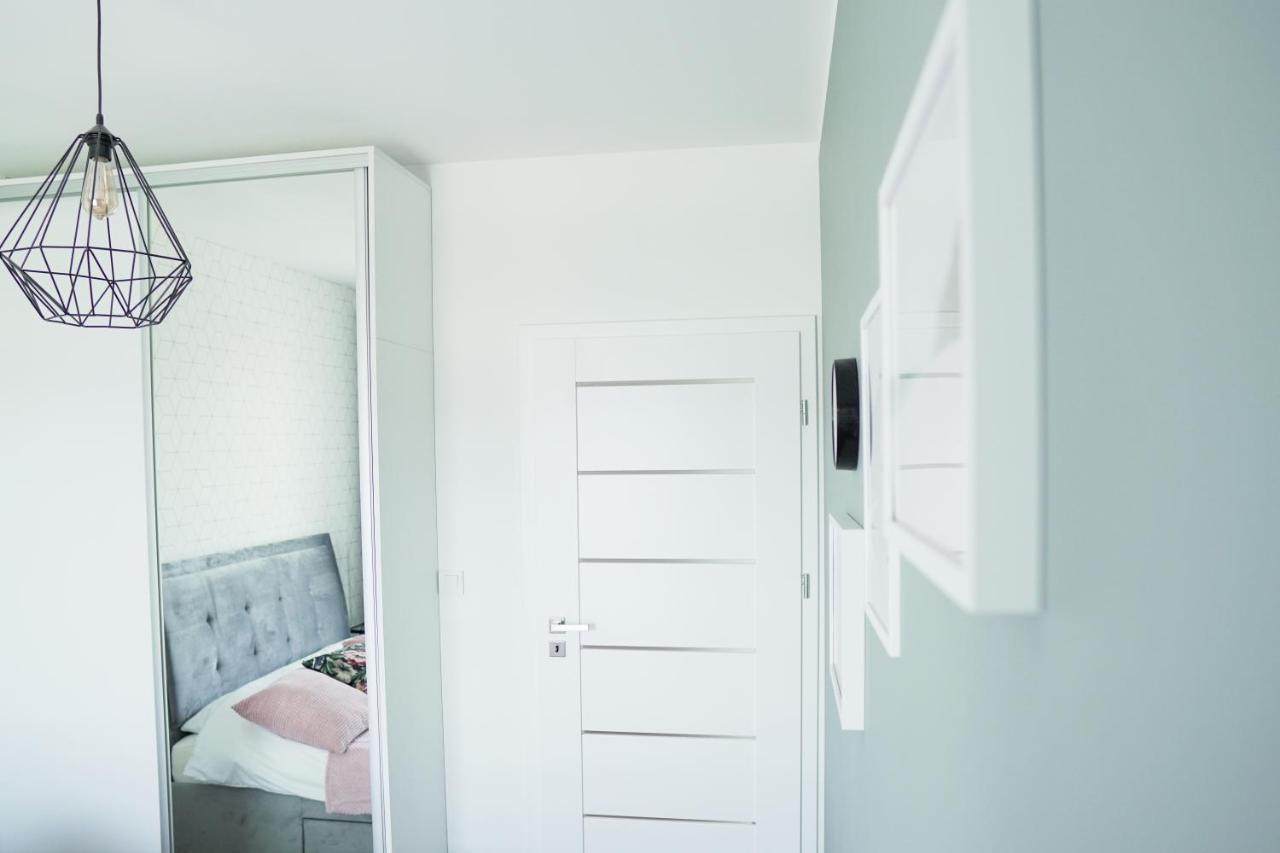 Vizzit Us Premium Apartments Varşova Dış mekan fotoğraf
