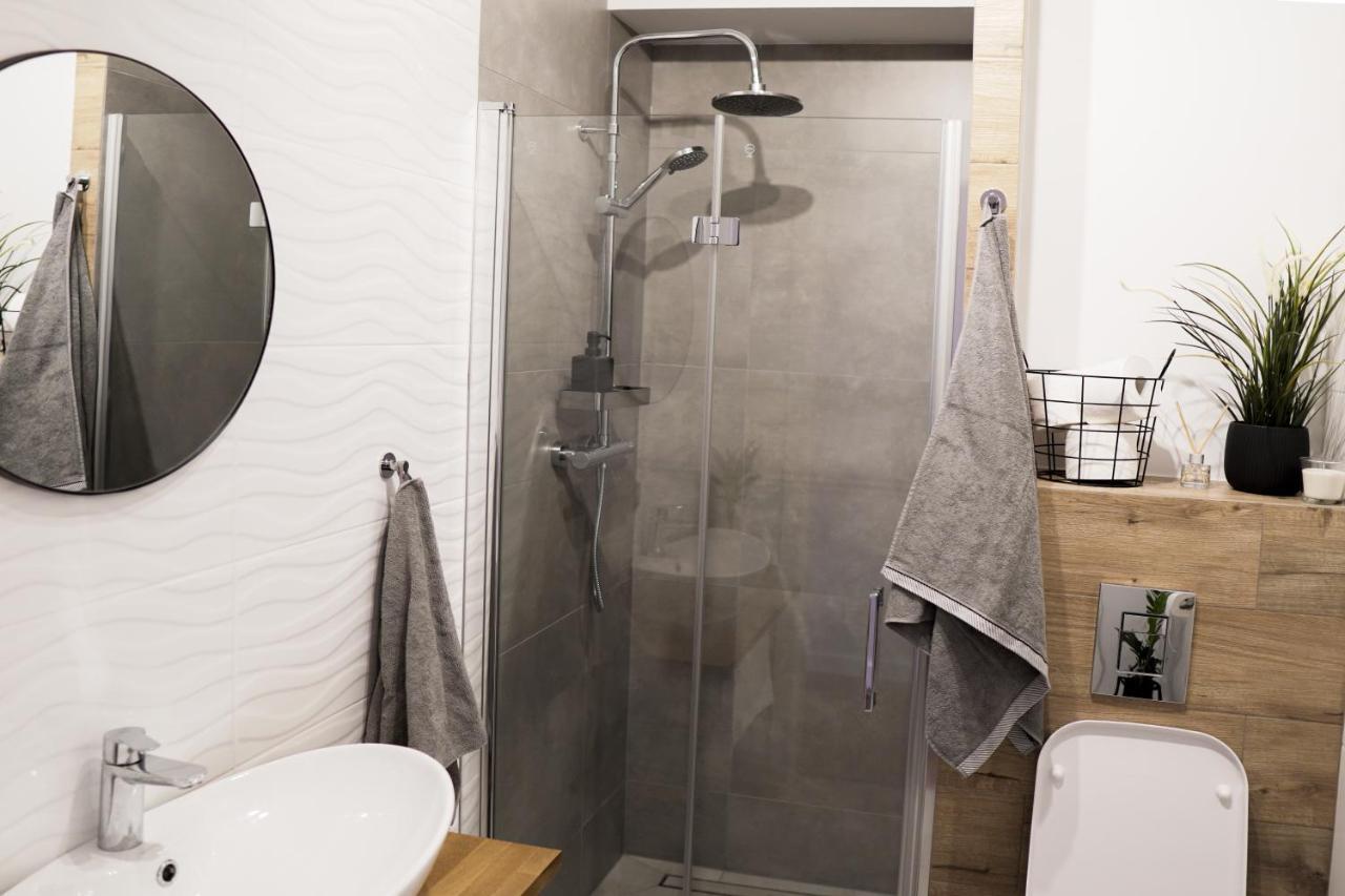 Vizzit Us Premium Apartments Varşova Dış mekan fotoğraf