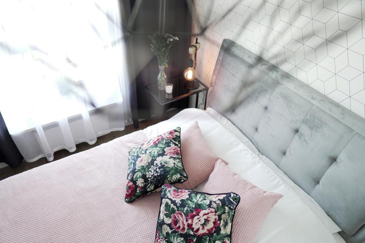 Vizzit Us Premium Apartments Varşova Dış mekan fotoğraf